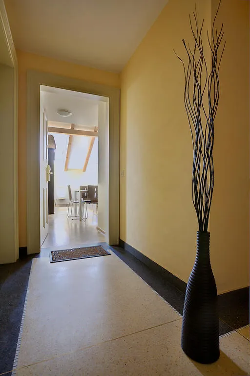 Hotell Apartment Halkova Prag