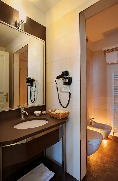 Hotell Apartment Halkova Prag